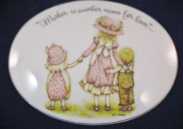 Vtg HOLLY HOBBY "Mother is Another Name for Love" Porcelain Plaque '73 NO Stand