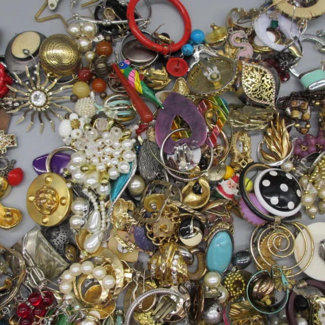 Huge Single Earring Lot 400 Plus Clip Screw Back Pierced Stud Drop Hoop Vintage 3