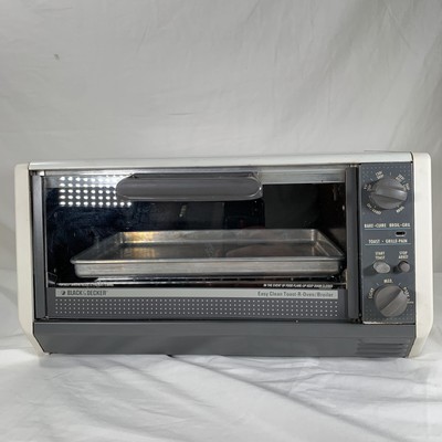 Black And Decker TRO510 TY3 Easy Clean Toast R Oven Broiler Space Maker