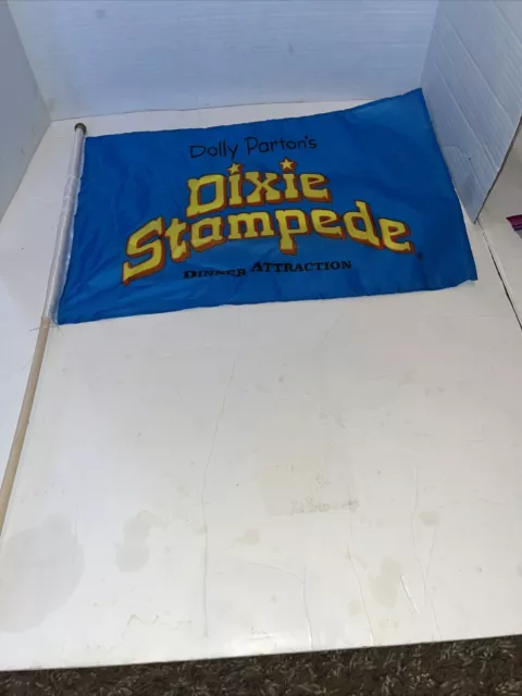 Dolly Patron’s Dixie Stampede Dinner Show Attraction Flag W/pole