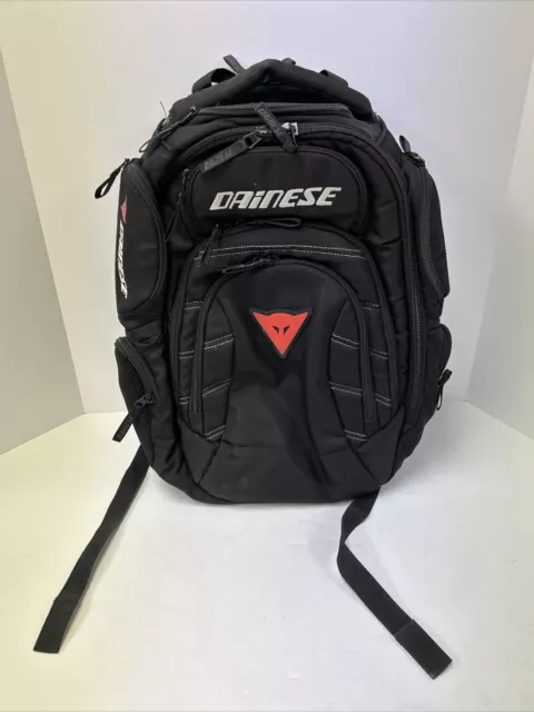 Dainese D-Gambit Backpack Black.