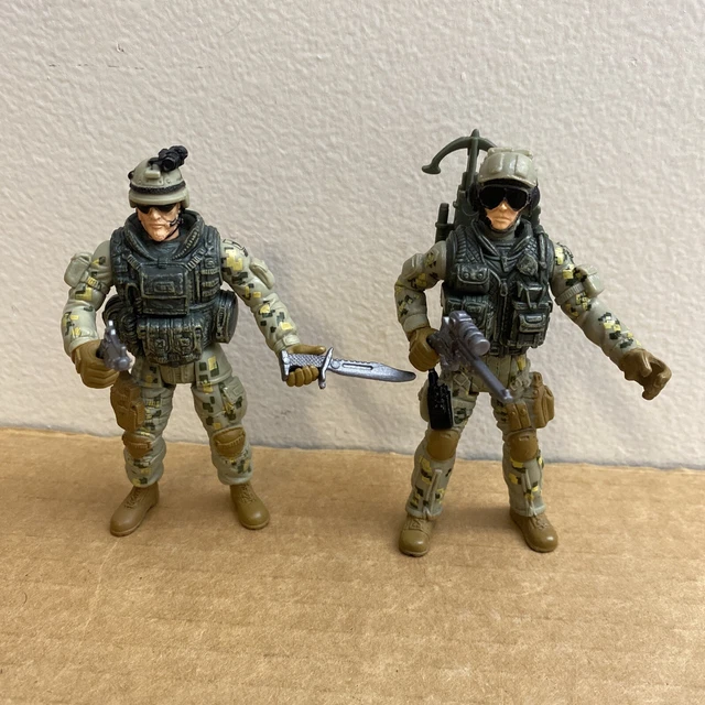 CHAP MEI MARINES Military ARMY Action Figures Lot of 2 Toys 6.00