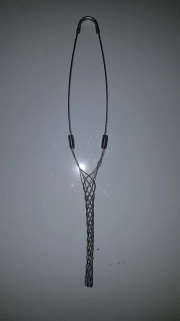Pass and Seymour FC52 Flexcor Cable Strain Relief Closed Mesh Single Eye.