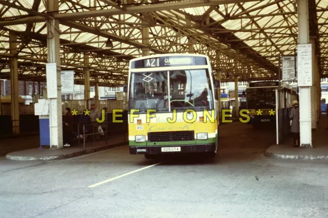 ORIGINAL 35mm SLIDE 9338- Road Car TIGER/E.L.2000 451929GTA/A508HVT Hull 27.4.95