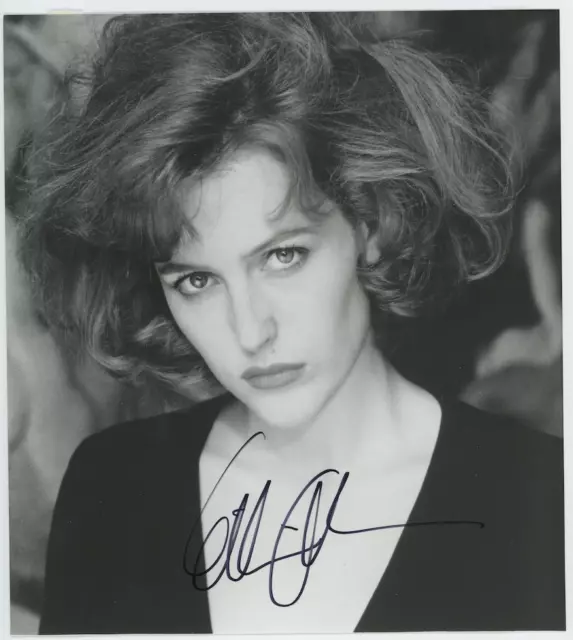 Gillian Anderson X-Files Autographed Signed Vintage Photo AMCo COA 24302