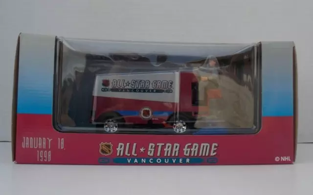 All Star Game Vancouver LE 1000 Die Cast 1:24 Scale Zamboni Bank White Rose NIOB