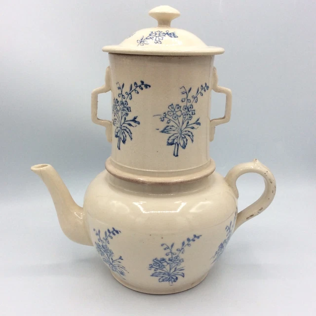 Grande Théière En Porcelaine - Décor éclectique - XIXème - Dorure (manques)