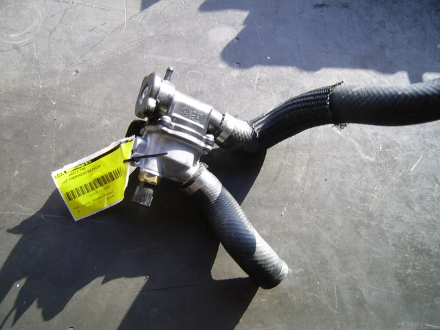 THERMOSTAT HOUSING Kawasaki Z 750 2004-2007 2004