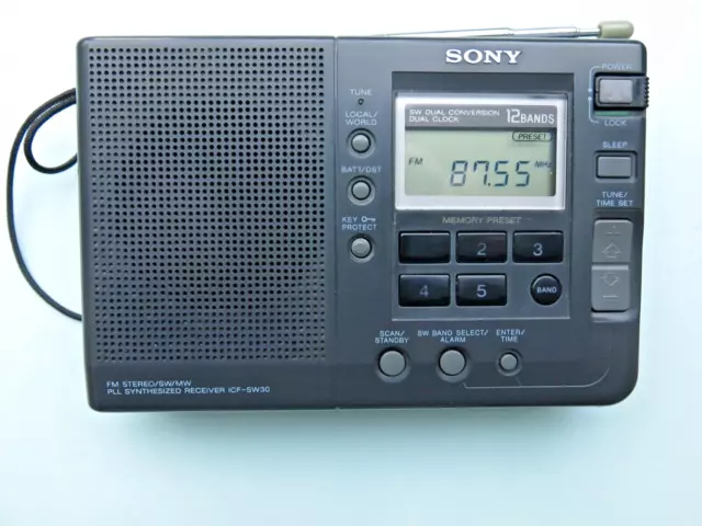 SONY RADIO ICF-SW30 WORLD BAND RECEIVER -  FM STEREO - MW - SW  TOP Zustand