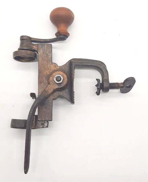 ancien sertisseur cartouche manuel GD calbre 12 • EUR 18,00