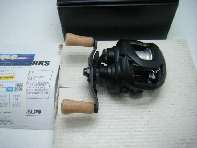 DAIWA 22TR SV Tw 105H-Slpw Visprea Bait Finesse Spool