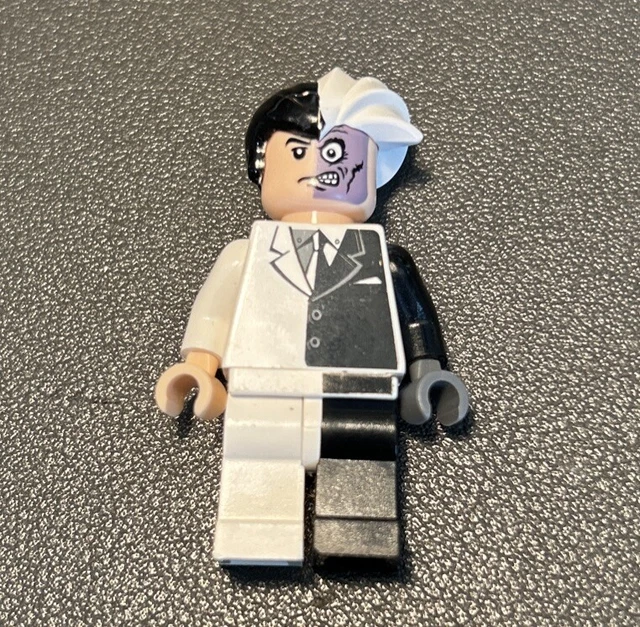 Lego two store face 2006