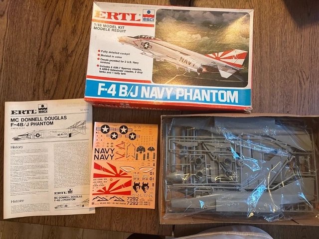XY172 ITALERI 1/48 maquette avion 828 Navy Phantom F-4S F4S version