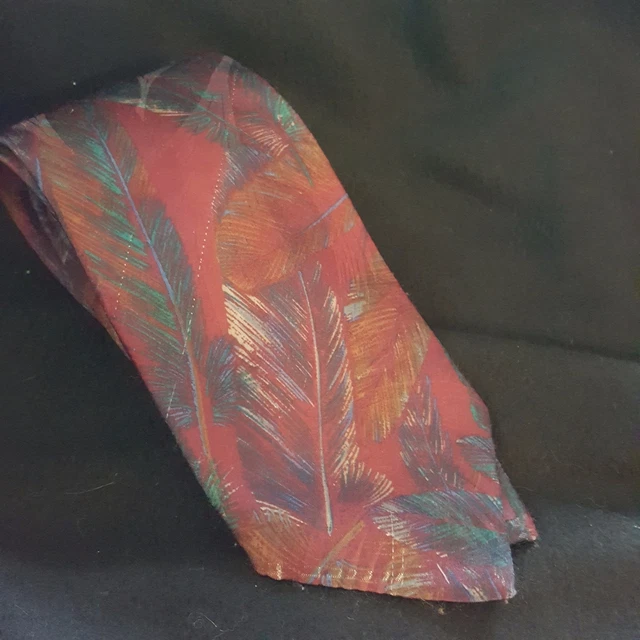 Harve Benard Men's Pure Silk Blue Maroon Paisley Neck Tie 3.5"