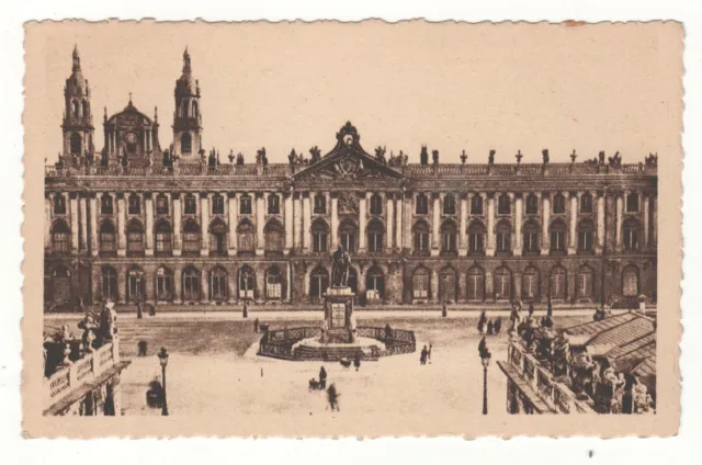 Cpa 54- Nancy : Place Et Statue De Stanislas - Hôtel De Ville Cathédrale (M-&-M)