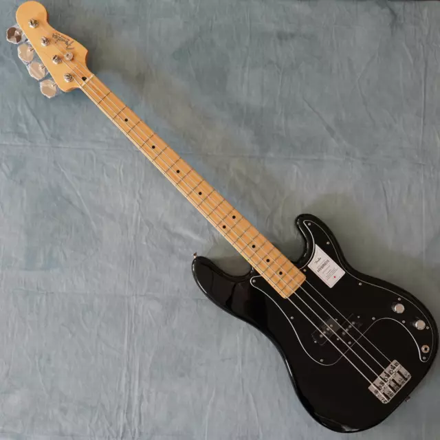 Fender Made in Japan Hybrid II Maple Fingerboard Black Precision Bass