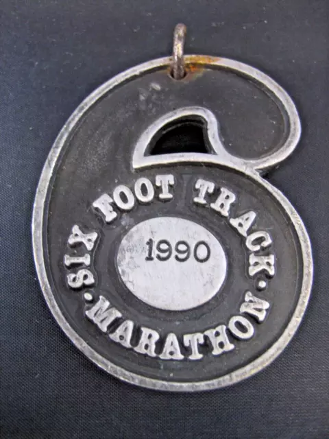 1990 Six Foot Track Marathon Badge / Medal