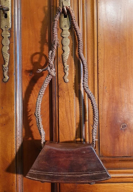 Ancienne CLOCHE en bois du Cambodge pour bétail Buffle vache Sonnaille Khmer