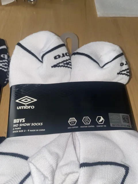 Umbro Boys 6 Pack Socks No Show White/Black Size 3-9 Nwt