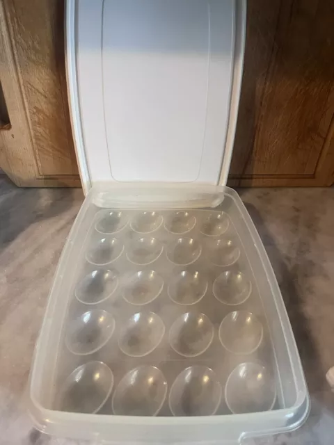RUBBERMAID SERVIN' SAVER Deviled Egg Keeper Container #0070 - #7 White Lid  $18.88 - PicClick