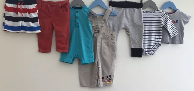 Pacchetto di abbigliamento bambini età 9-12 mesi Disney primi giorni ribelli MyK TU F&F