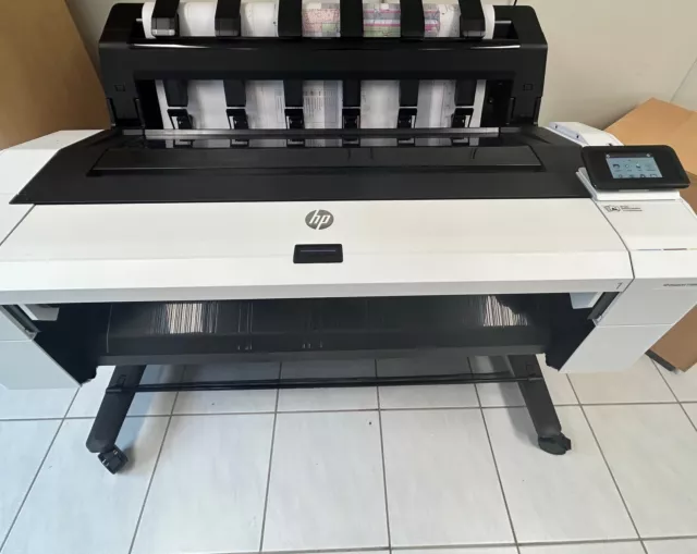 3EK11A  IMPRIMANTE TRACEUR  HP  Designjet format 36" A0 PostScript T1600