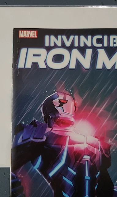 Invincible Iron Man #9 Turcotte Variant 1st App Riri Williams Marvel Comics Lot! 2