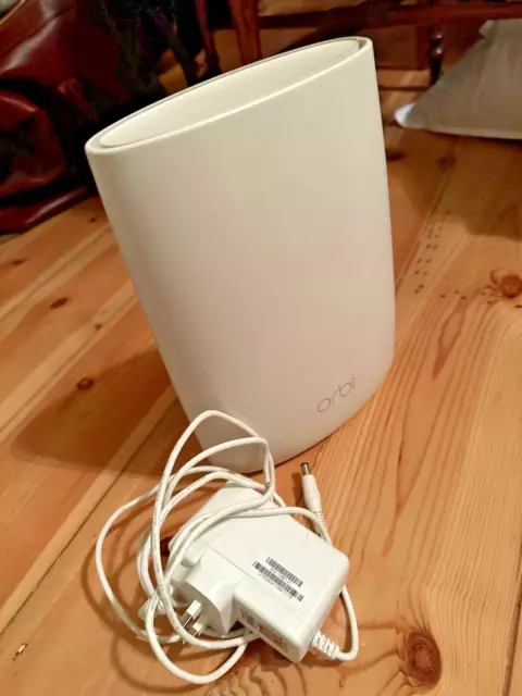 NETGEAR Orbi Whole Home Mesh WiFi Satellite (RBS50) | Works with Orbi Router ONE