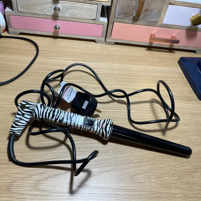 Herstyler deals curling wand