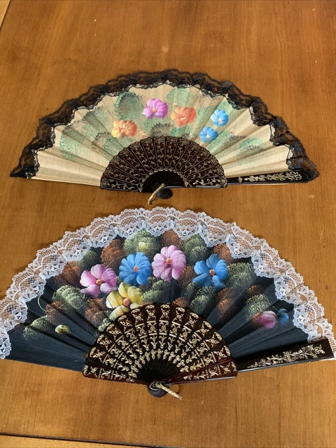 Vtg Hand Painted Linen Folding Spanish Flower Floral Hand Fan Set of 2