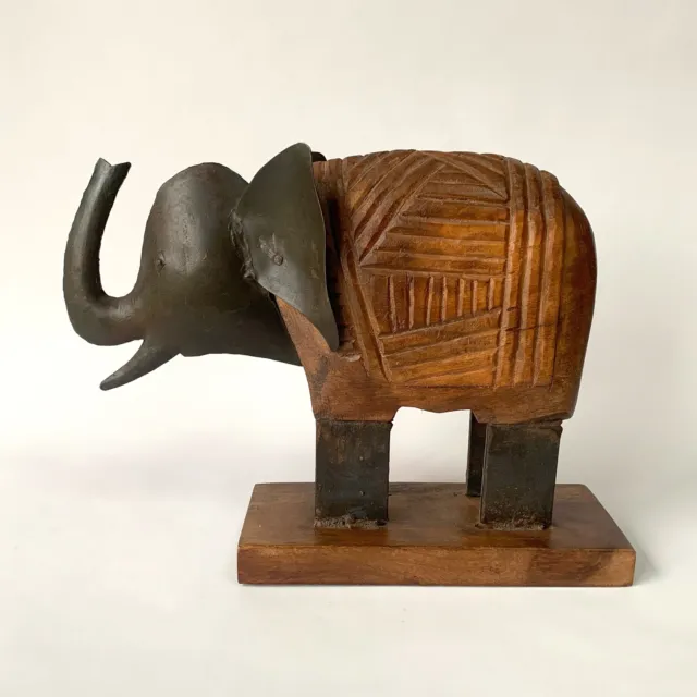 Mobile éléphants en bois, fait main
