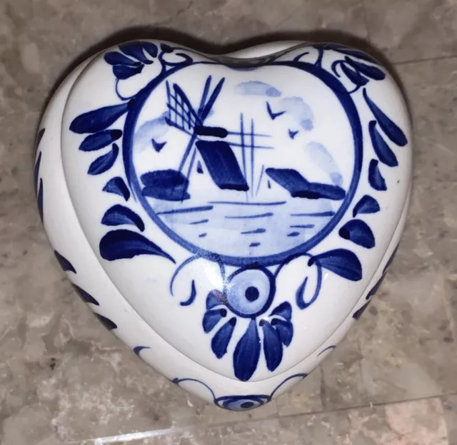 Vtg Holland Delft Heart Shaped Trinket Box Blue Windmill Porcelain Hand Painted