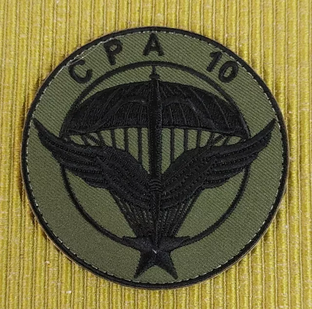 Ecusson commando air . CPA 10 . Forces speciales . Special forces patch subdued.