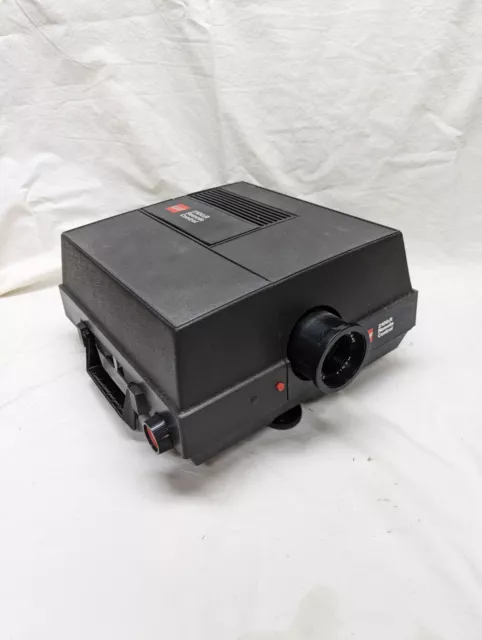 GAF 2100R Remote Control Slide Projector Model 386-M8