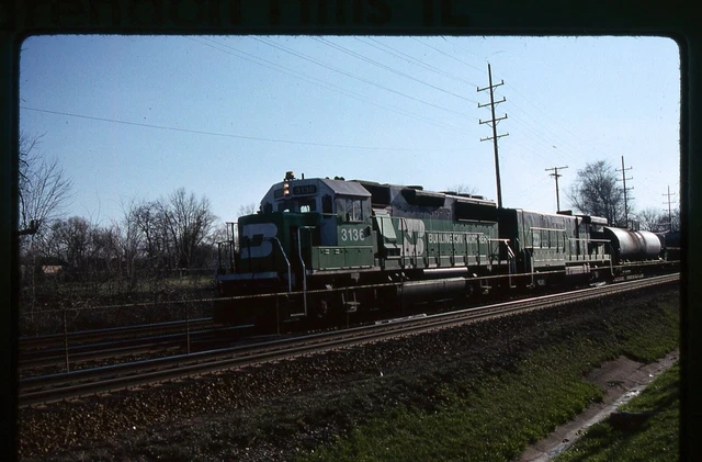 Railroad Slide - Burlington Northern #3136 GP50 Locomotive 1990 Freight Train BN