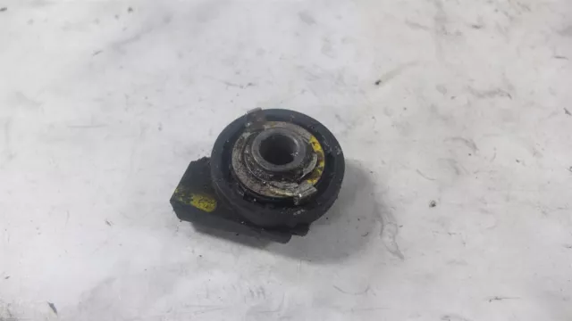 04 Suzuki GS500 GS 500 F GS500F Speedometer Speedo Drive Gear Housing Hub