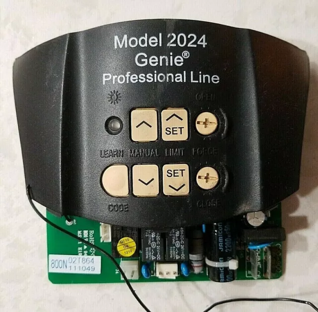 GENIE MODEL 2024 Circuit Board Garage Door Opener Intellicode Sequencer