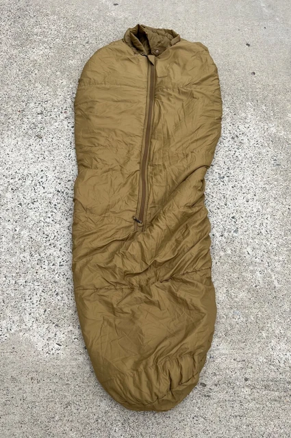 USMC 3-Season Sleeping Bag Coyote Brown Size Regular 8465-01-574-3998