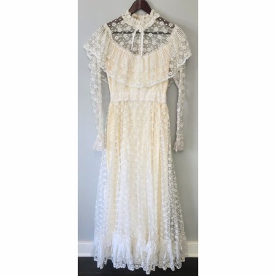 Vintage Dance Allure Alfred Angelo lace white wedding gown dress long sleeve