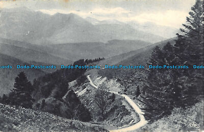 R044248 Environs de Bagneres de Bigorre. Route du Col d Aspin de Bagneres a Luch