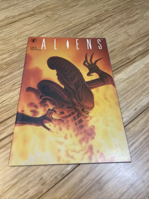 Vintage Dark Horse Comics 1990 Aliens Comic Book Issue 4 of 4 Sci-Fi KG