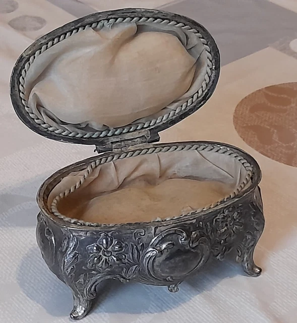 Boîte à Bijoux Ancienne En Métal – Style Victorien Argenté – Occasion à Restaurer