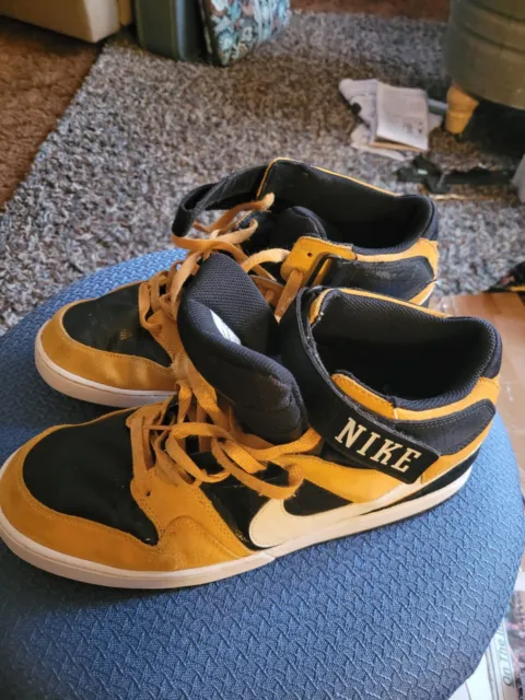 NIKE Air Zoom Morgan Mid Skate Shoes - Rare - Mens Size 13 - 407360 810