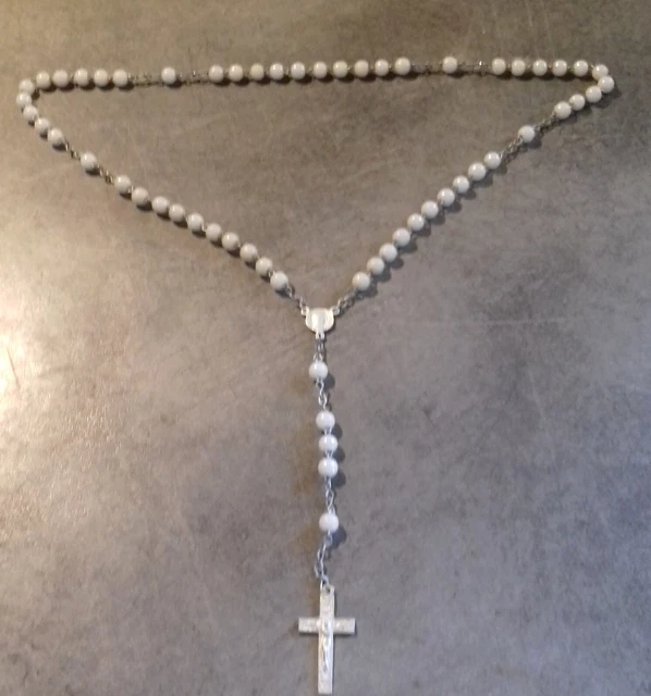 Pendentif Croix En Métal Blanc Ancien - Année 1900 Environ - Occasion - Pour Chapelet Ou Collier