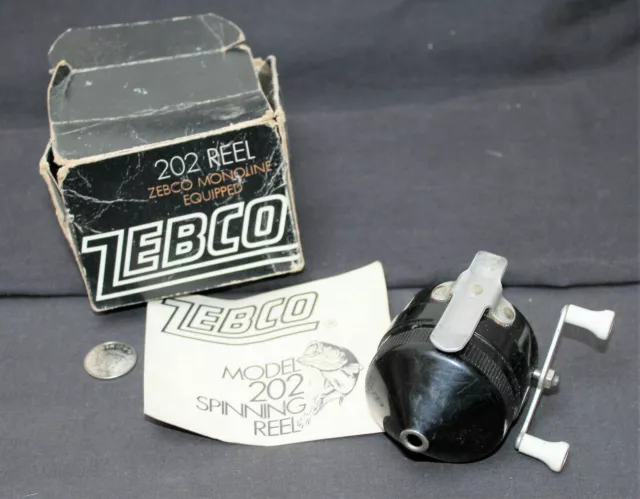 VINTAGE ZEBCO 202 Spinning Reel - Boxed with Manual £16.00