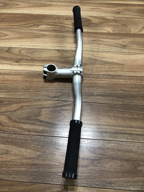 bontrager race riser handlebar 630mm wide, 90 stem 31.8 silver mtb lappiere trek