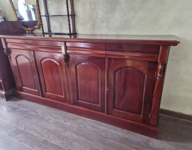 Credenza servante stile inglese in legno massello di mogano in ottimo stato