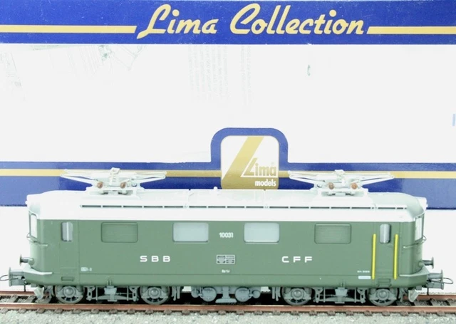 732400 Locomotora eléctrica Re 4/4 II 11251, SBB