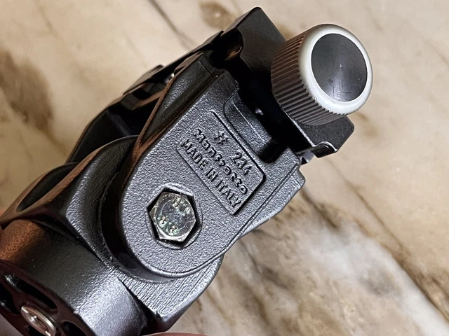 MANFROTTO 234 SWIVEL TILT MONOPOD HEAD w/ Arca Swiss Style Quick Release Clamp.