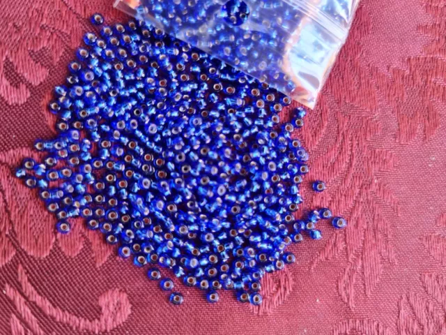 Rocailles 2mm, 20g, Ceylon Opak Silbereinzug